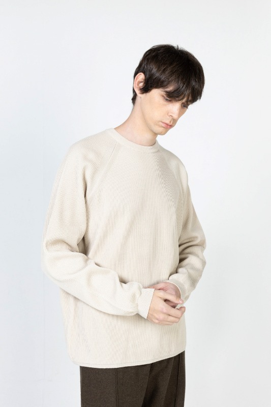 Ecru crew neck sweater  [HK62]